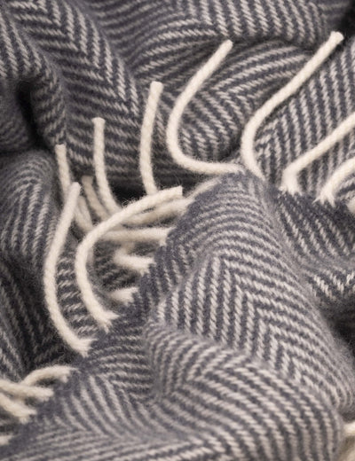 Graphite Aclare Lambswool Throw Blanket - Cushendale Woollen Mills