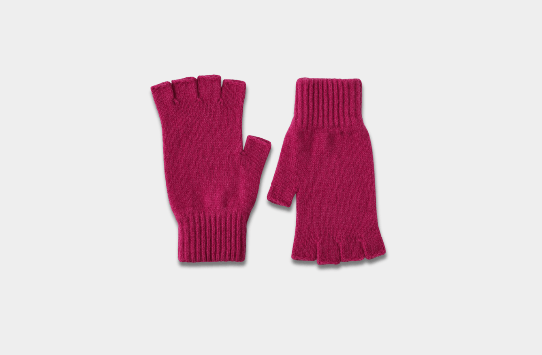 Red Currant Iona Fingerless Gloves - Cushendale Woollen Mills