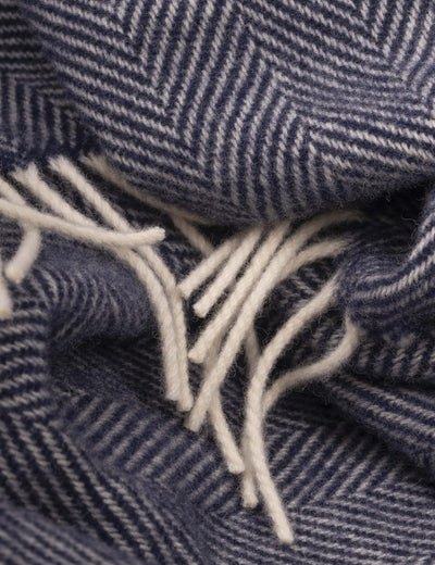 Navy Aclare Lambswool Throw Blanket - Cushendale Woollen Mills